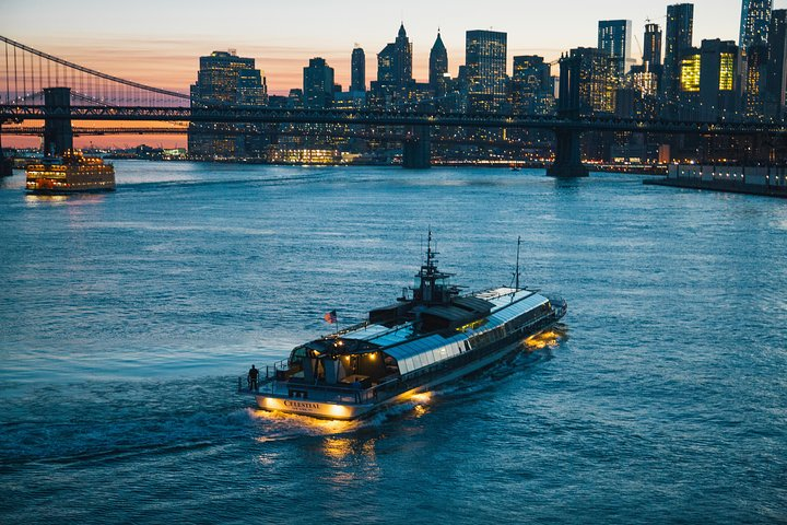 Bateaux New York Premier Dinner Cruise - Photo 1 of 11